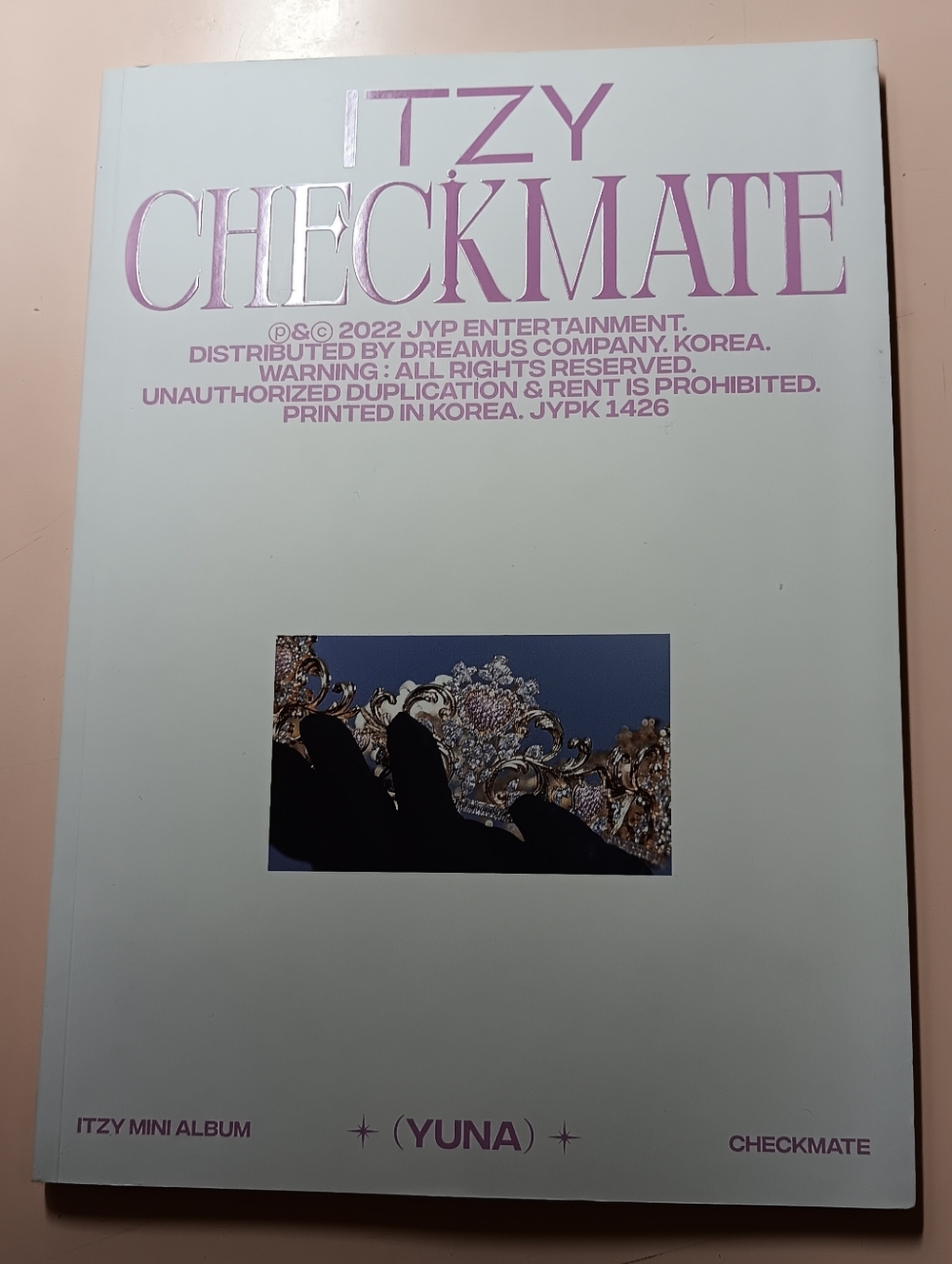 ITZY Checkmate - Mini Album